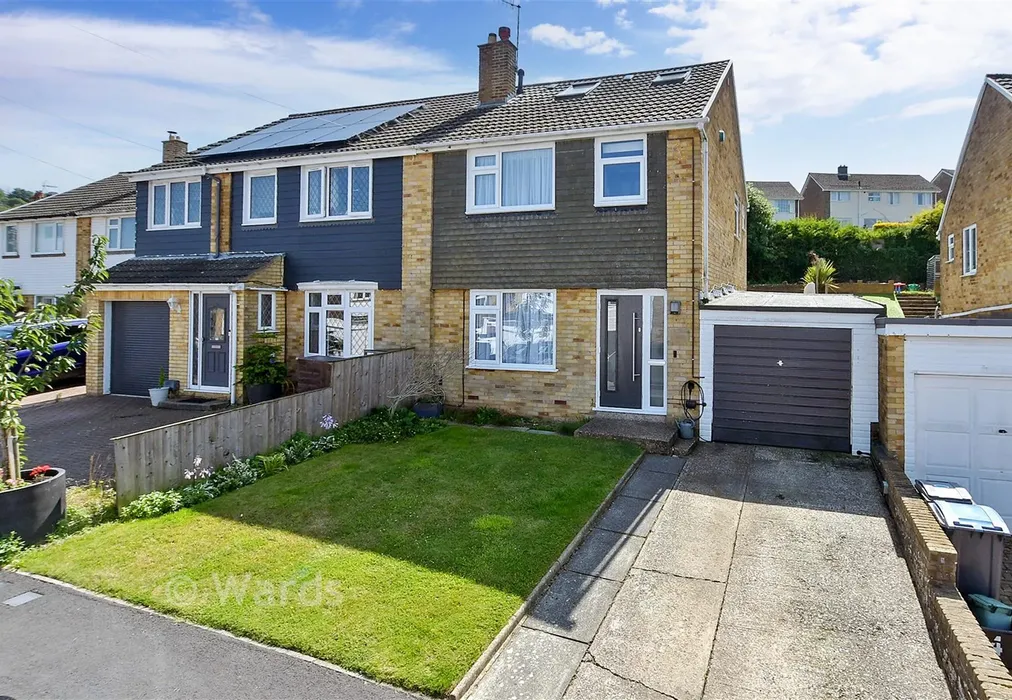 External Front Web. - Hawthorne Close, River, Dover, Kent - Wards of Kent