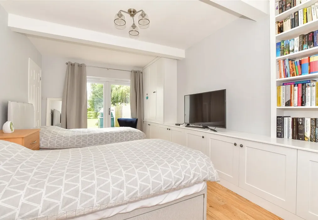 Lounge 2 (Seller Uses As Bedroom) - Gibbet Lane, Horsmonden, Tonbridge, Kent - Wards of Kent