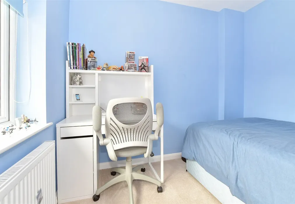 Bedroom 4 - Gibbet Lane, Horsmonden, Tonbridge, Kent - Wards of Kent