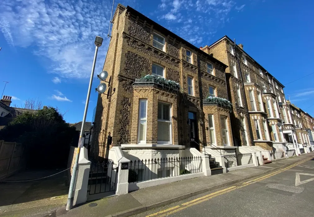 Front - Chandos Road Broadstairs CT10 - Wards of Kent