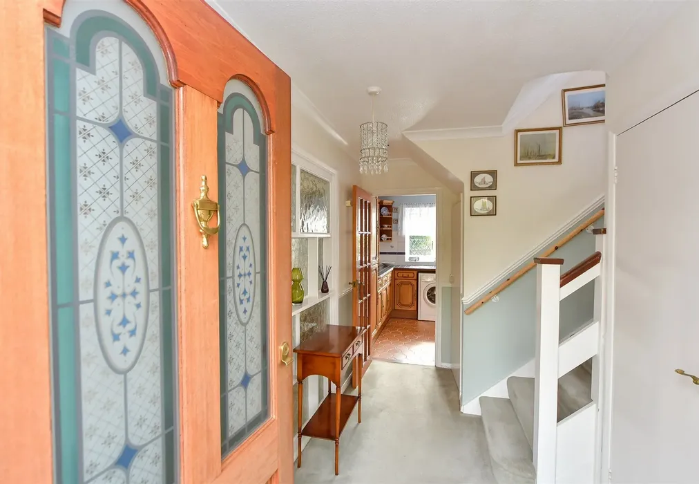 Internal Feature - Burntwick Drive, Lower Halstow, Sittingbourne, Kent - Wards of Kent