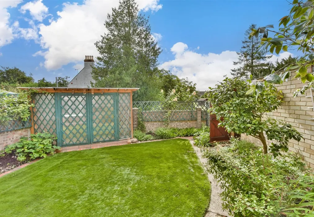 Rear Garden - Burntwick Drive, Lower Halstow, Sittingbourne, Kent - Wards of Kent