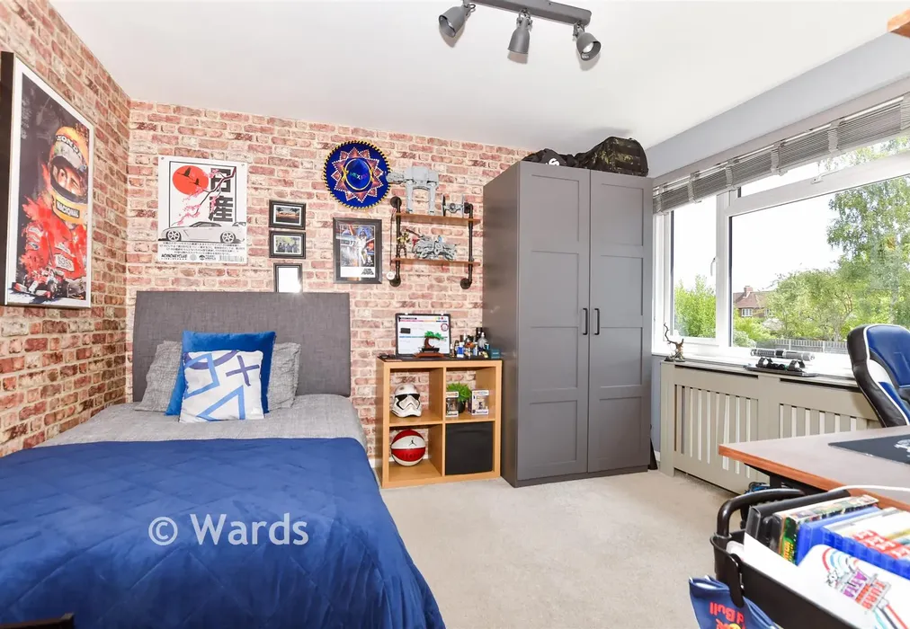 Bedroom 2 - Berwyn Grove, Loose, Maidstone, Kent - Wards of Kent