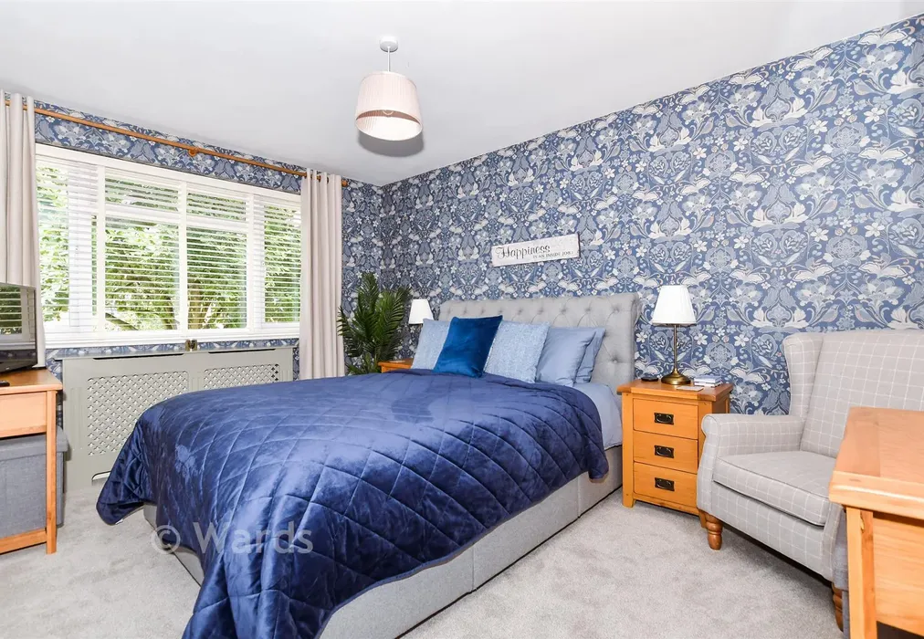 Bedroom 1 - Berwyn Grove, Loose, Maidstone, Kent - Wards of Kent