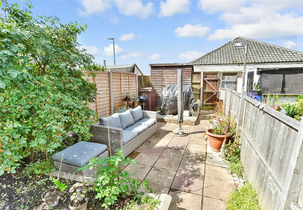 Rear Garden - Maple Street, Sheerness, Kent - Wards of Kent