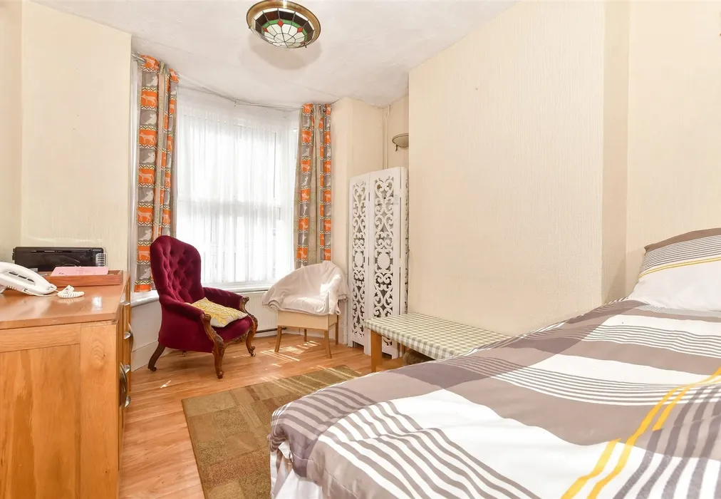 Bedroom 3 - Clarendon Street, Dover, Kent - Wards of Kent