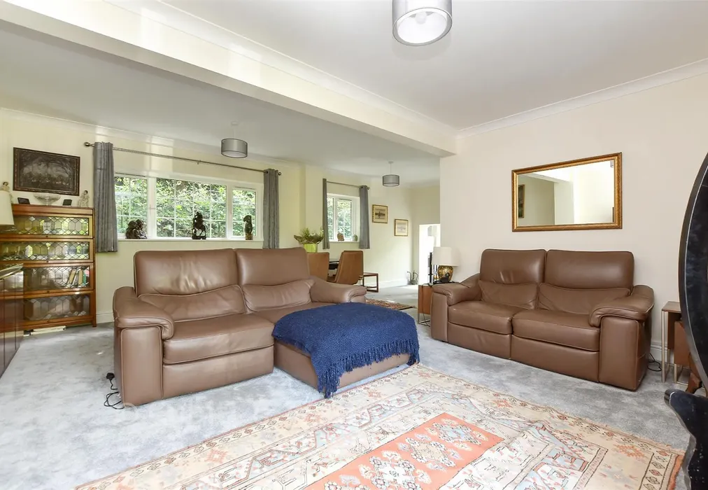 Lounge - Springbottom Lane, Bletchingley, Redhill, Surrey - Wards of Kent