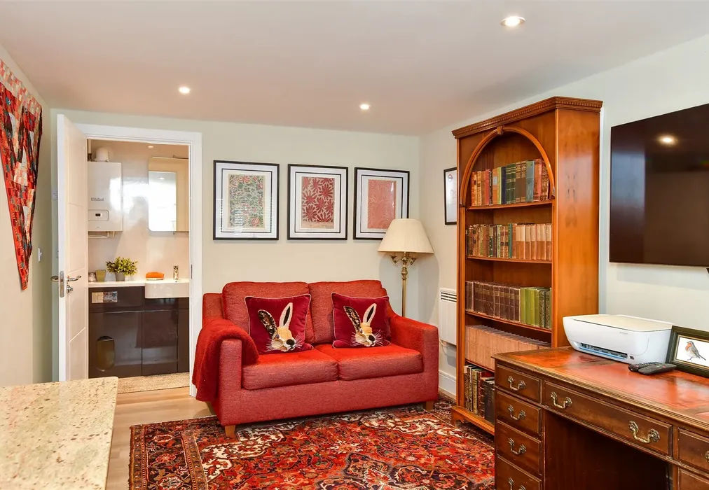Bedroom 5 - Mantell Close, Newick, Lewes, East Sussex - Wards of Kent