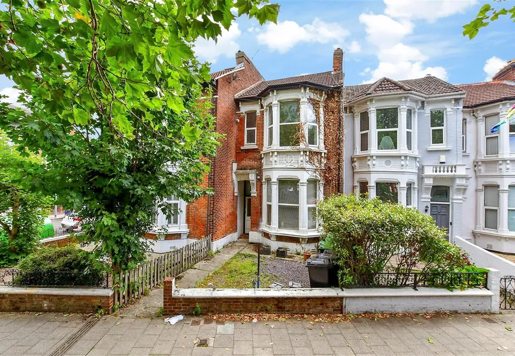 Front (Web) - Waverley Road, Southsea, Hampshire - Wards of Kent