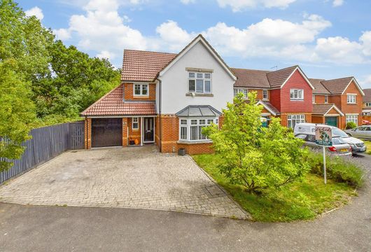 Greenhill, Staplehurst, Kent - Wards of Kent