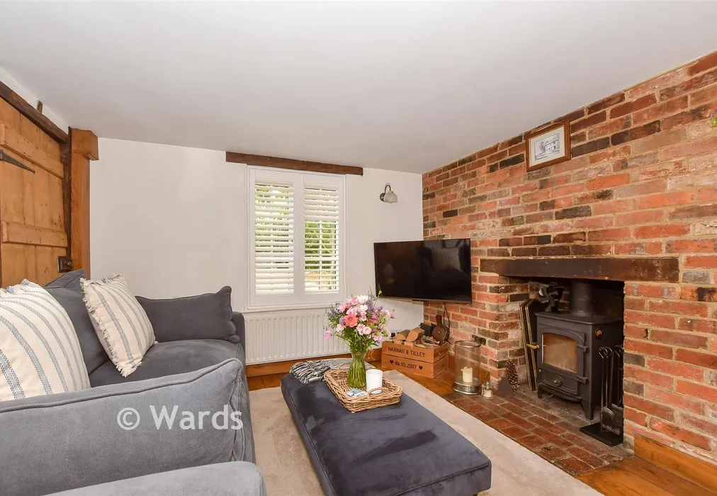 Lounge - Front Road, Woodchurch, Ashford, Kent - Wards of Kent