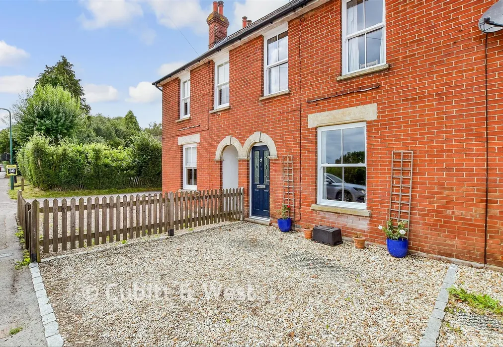 Front Shot - New Cottages, Five Ashes, Mayfield, East Sussex - Wards of Kent