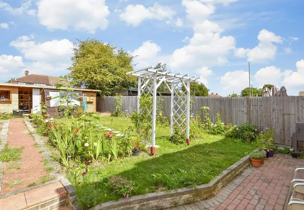 Rear Garden - Wylie Road, Hoo, Rochester, Kent - Wards of Kent