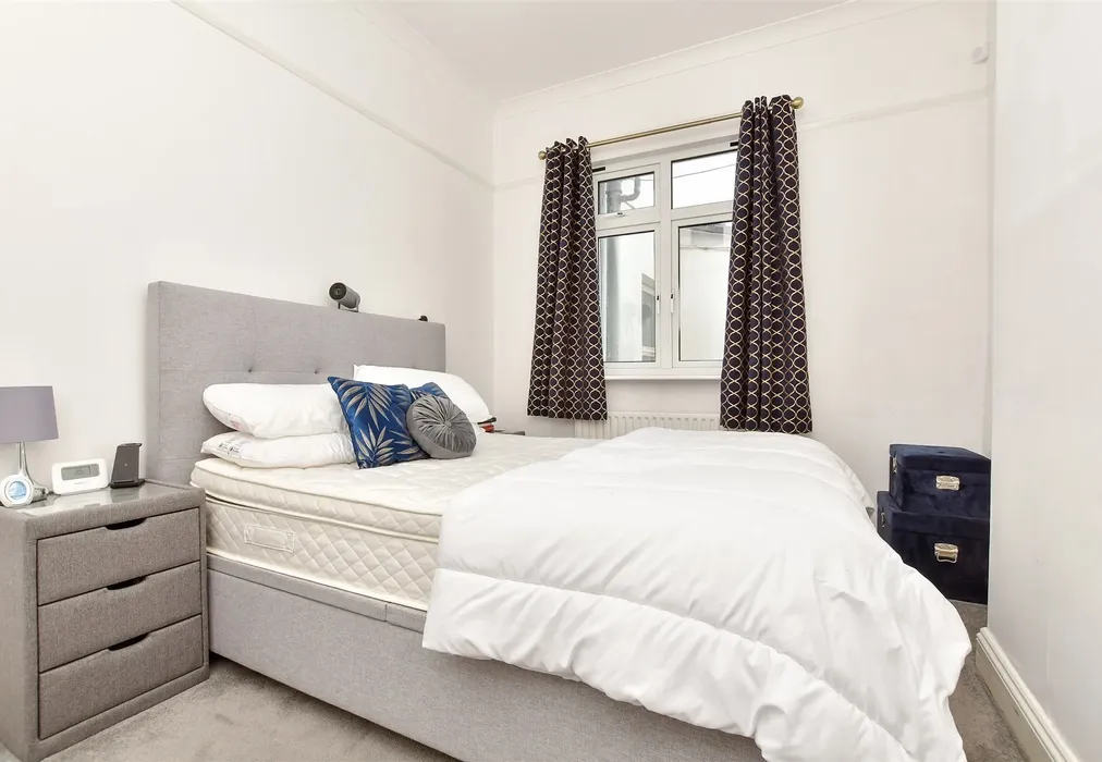 Bedroom 2 - Birchanger Road, London - Wards of Kent