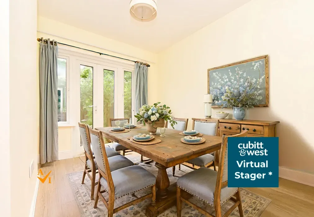 Dining Area (Farmhouse style) - Spook Hill, North Holmwood, Dorking, Surrey - Wards of Kent