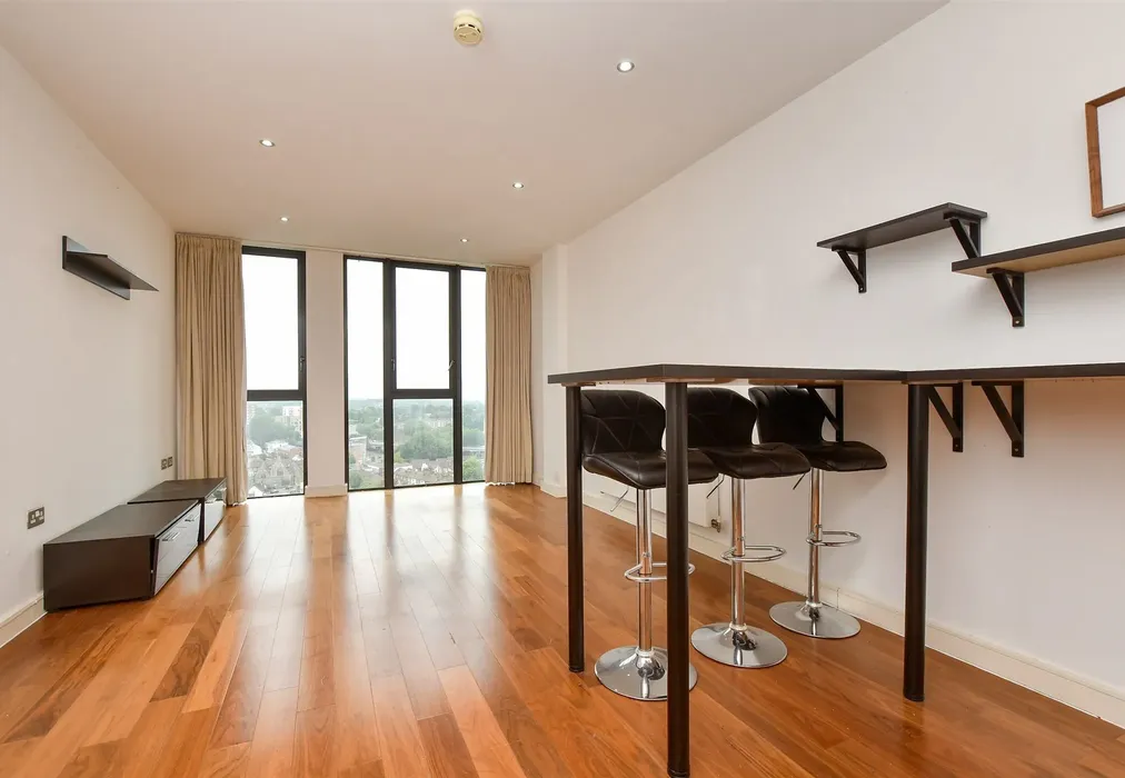 Lounge / Kitchen - Masons Avenue, Croydon, Surrey - Wards of Kent