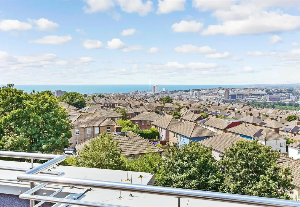 Communal Gardens - Pankhurst Avenue, Brighton, East Sussex - Wards of Kent