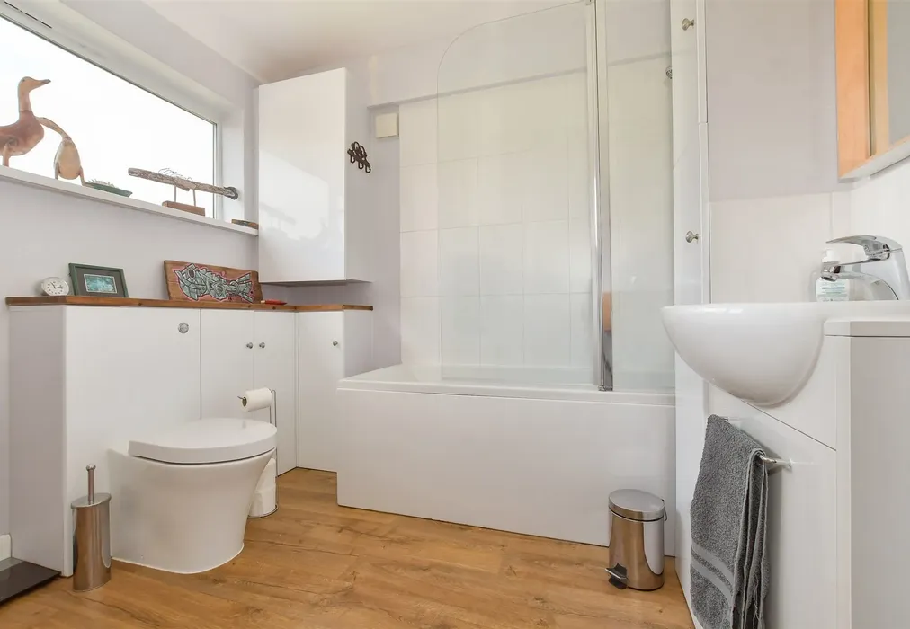 Bathroom - College Road, Deal, Kent - Wards of Kent