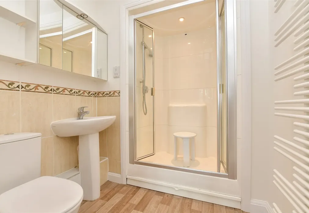 En-Suite Shower Room - Wingfield Court, Banstead, Surrey - Wards of Kent