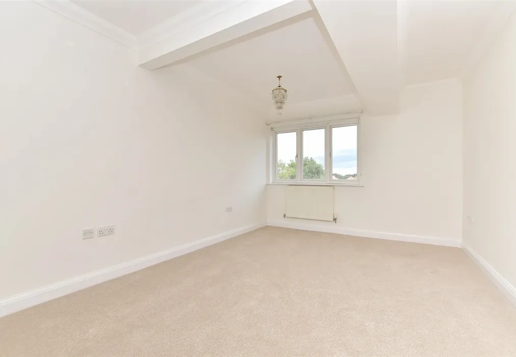 Bedroom 2 - Wingfield Court, Banstead, Surrey - Wards of Kent