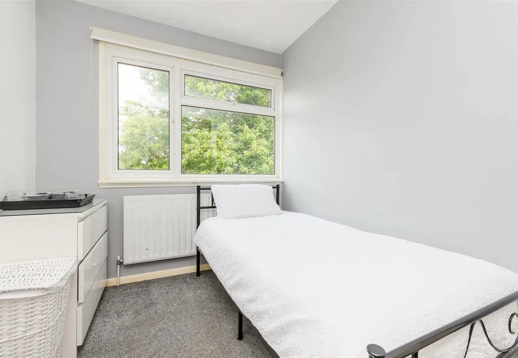 Bedroom 3 - Bleakwood Road, Chatham, Kent - Wards of Kent