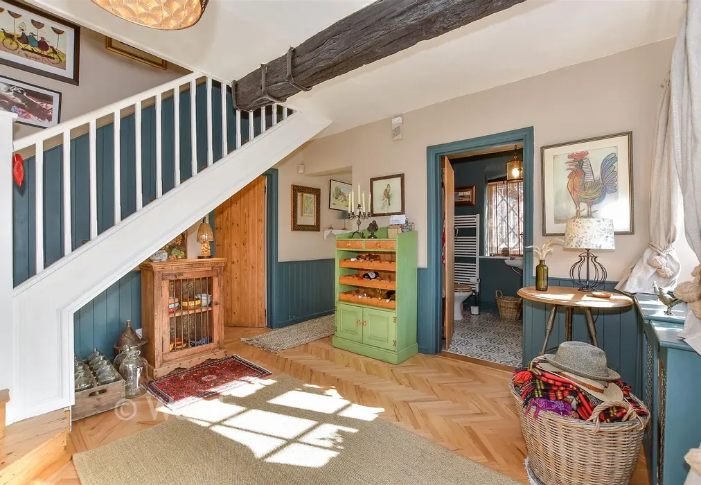 Entrance Hall - The Drove, Chestfield, Whitstable, Kent - Wards of Kent