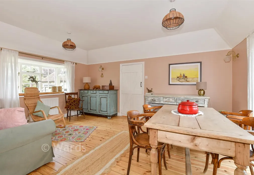 Kitchen - The Drove, Chestfield, Whitstable, Kent - Wards of Kent