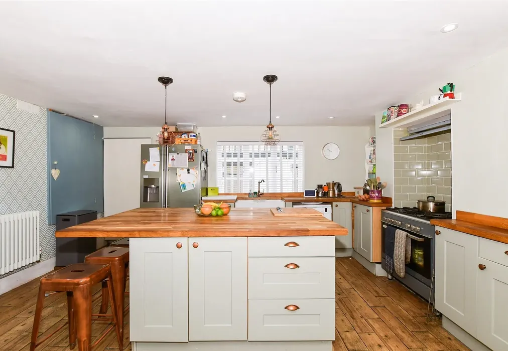 Kitchen/Dining Room - William Street, Herne Bay, Kent - Wards of Kent