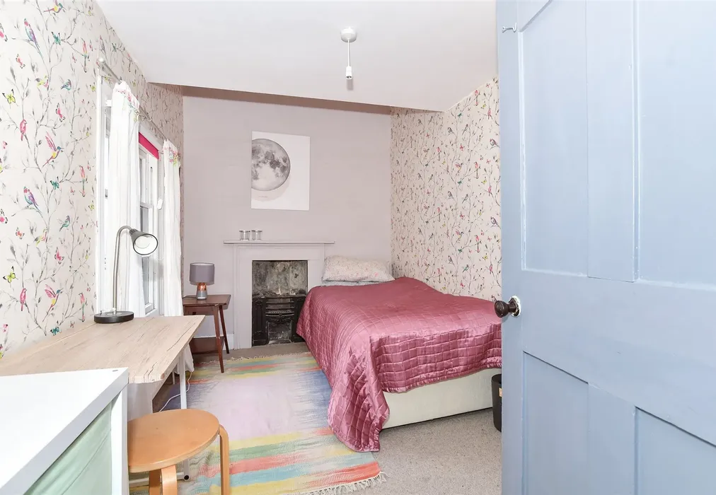 Bedroom 3 - William Street, Herne Bay, Kent - Wards of Kent