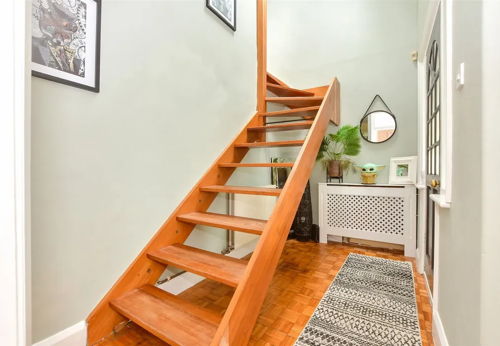 Hallway - Marrose Avenue, Ramsgate, Kent - Wards of Kent