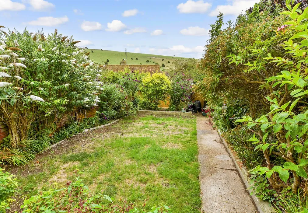 Rear Garden - Cowley Drive, Woodingdean, Brighton, East Sussex - Wards of Kent