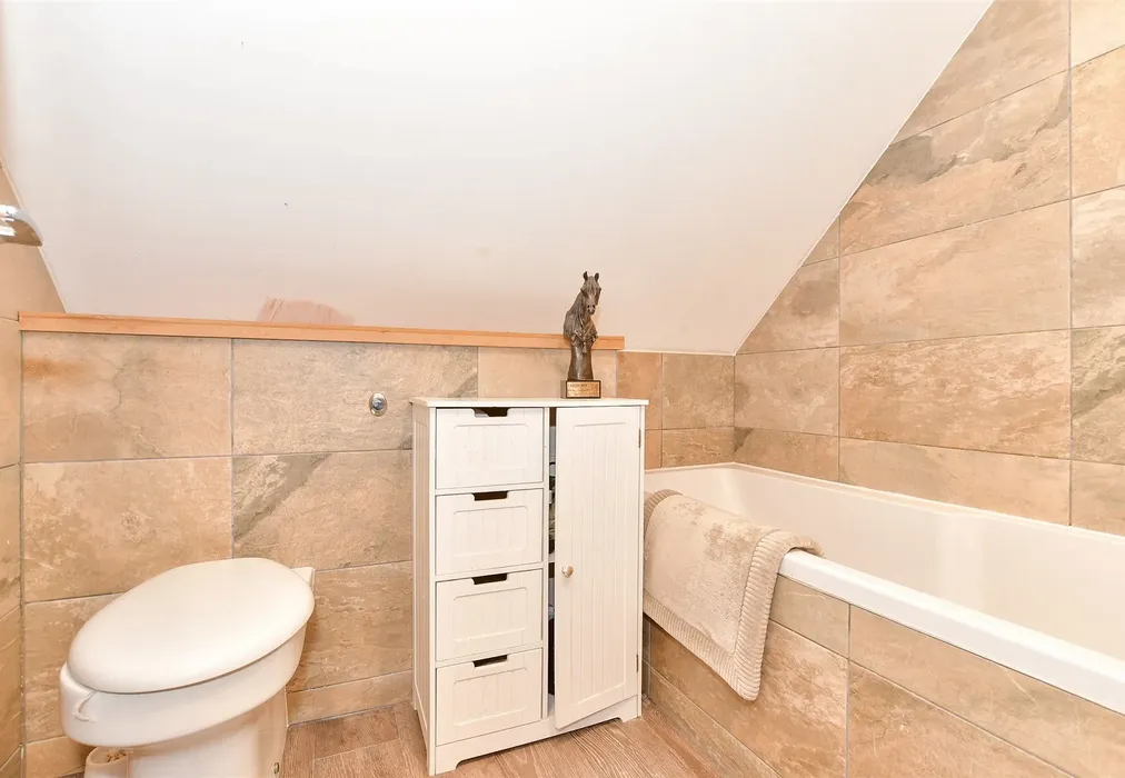 Bathroom - School House Lane, Horsmonden, Tonbridge, Kent - Wards of Kent