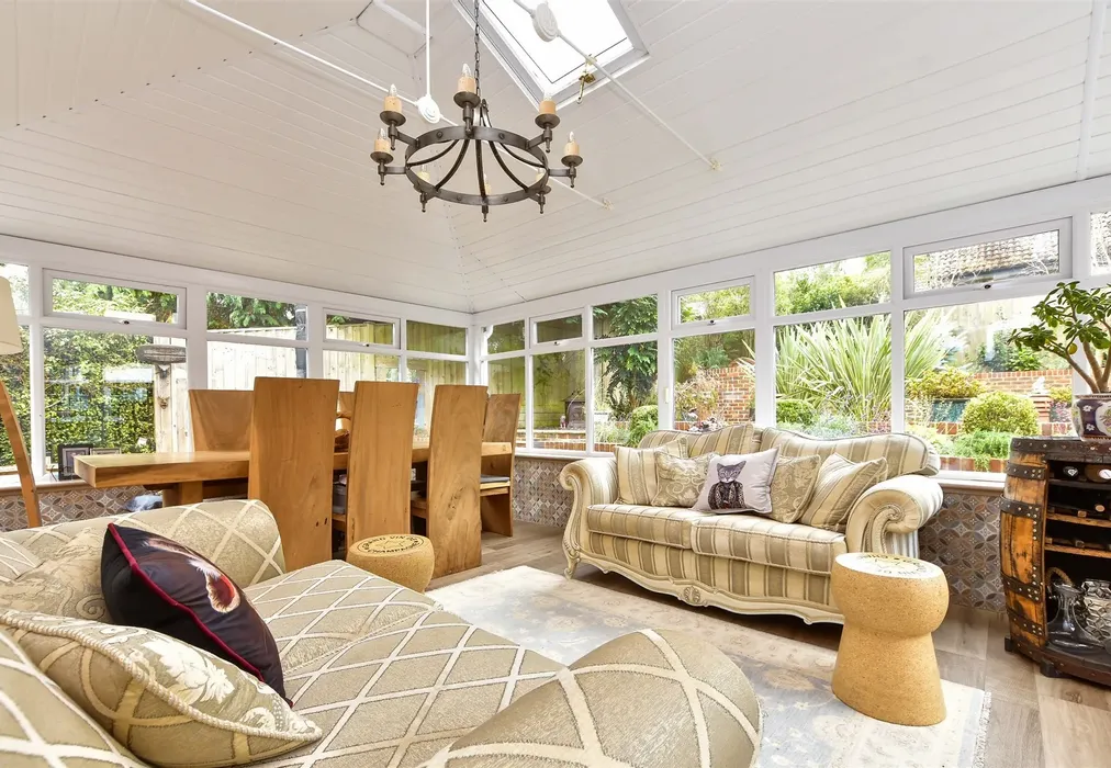 Lounge/ Living Area - Holtye Road, Hammerwood, East Sussex - Wards of Kent