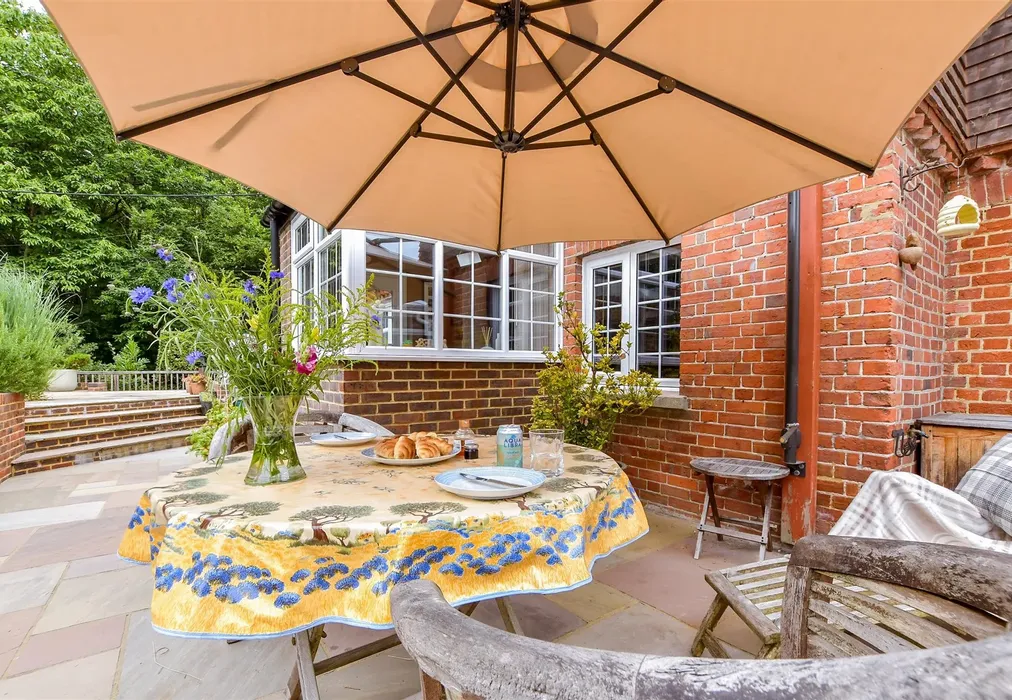 External Lifestyle Photograph - Holtye Road, Hammerwood, East Sussex - Wards of Kent
