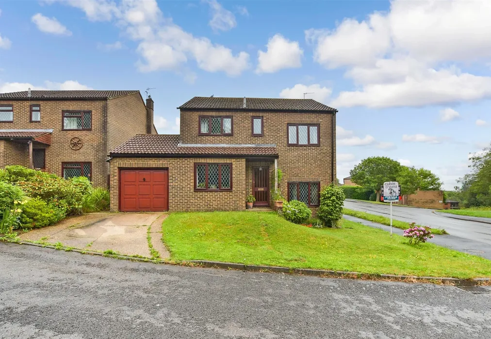 External (Web) - Montargis Way, Crowborough, East Sussex - Wards of Kent