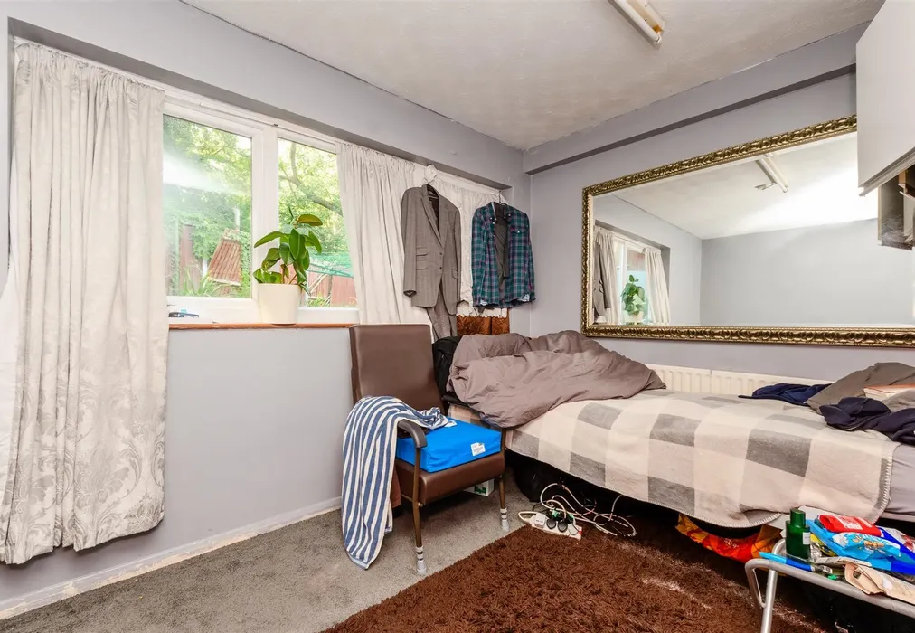 Bedroom 4 - Drudgeon Way, Bean, Dartford, Kent - Wards of Kent