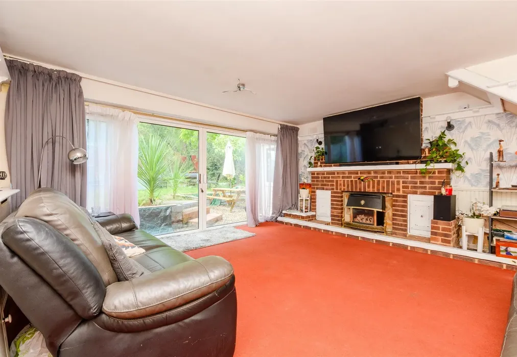 Reception Room - Drudgeon Way, Bean, Dartford, Kent - Wards of Kent