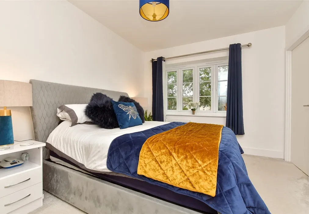 Bedroom 1 - Aylsham Road, Tadworth, Surrey - Wards of Kent
