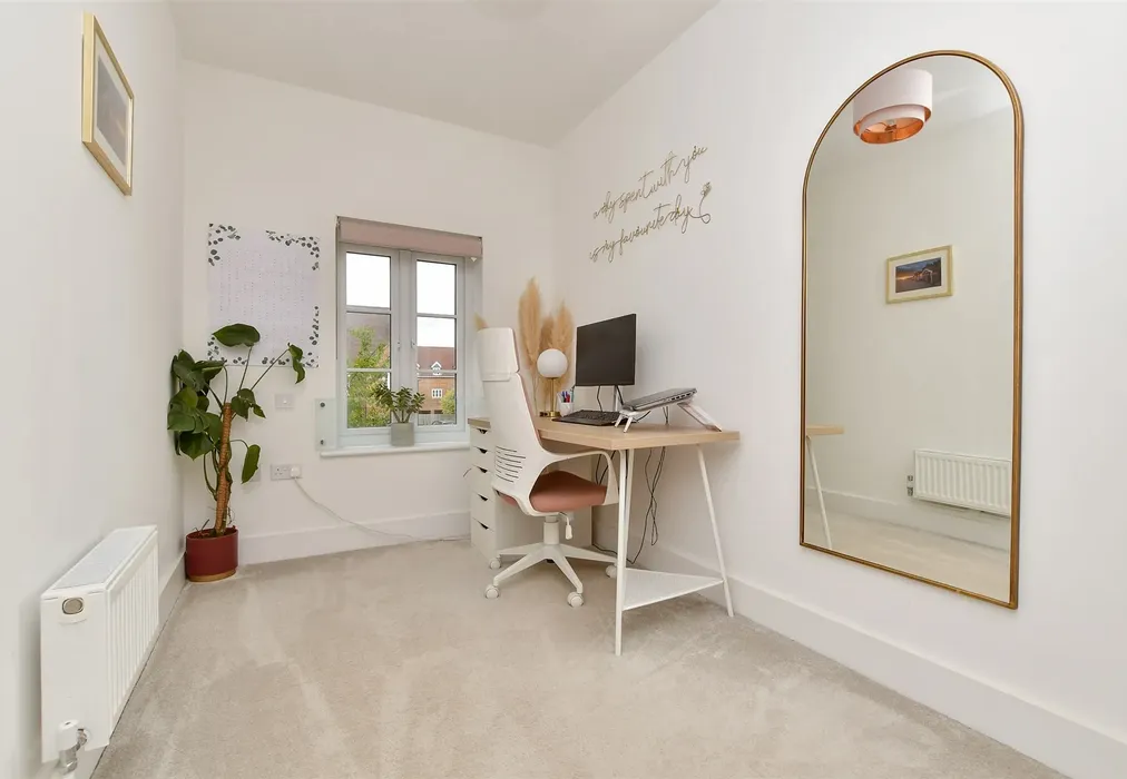 Bedroom 3 - Aylsham Road, Tadworth, Surrey - Wards of Kent