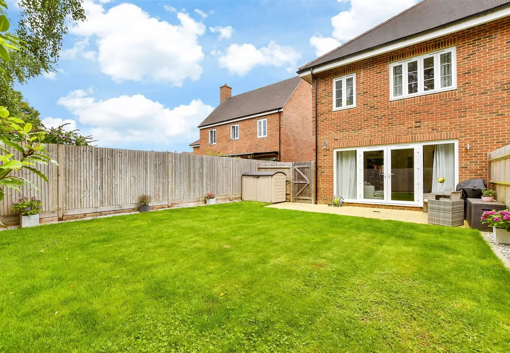 Rear Elevation - Aylsham Road, Tadworth, Surrey - Wards of Kent