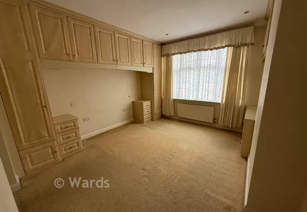 Bedroom1 - Maidstone Road, Headcorn, Ashford, Kent - Wards of Kent
