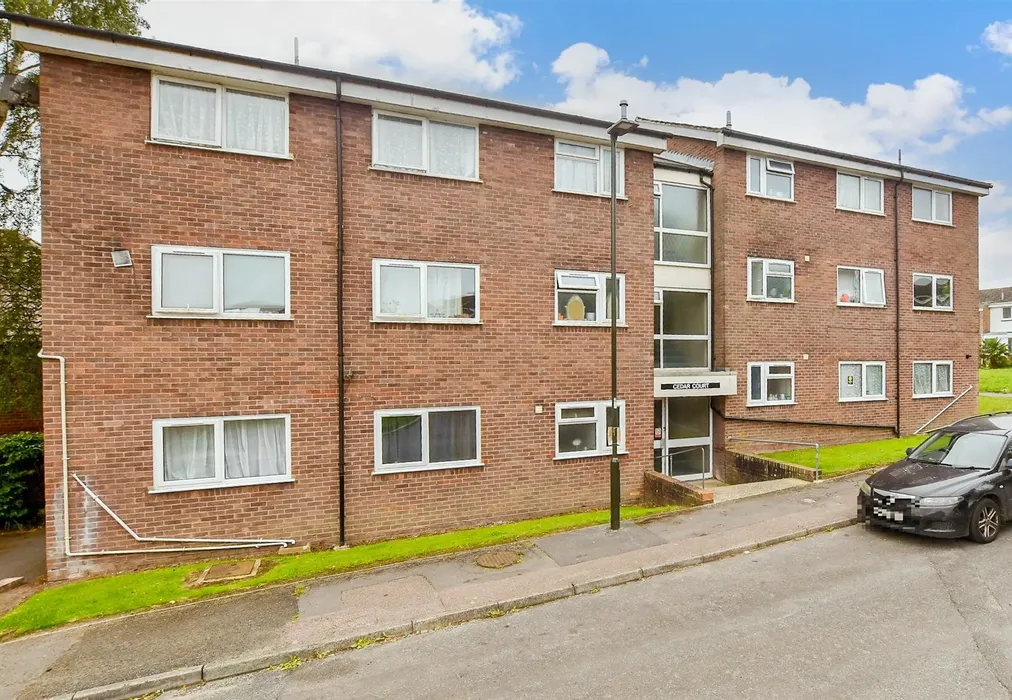 External (Web) - Cedar Court, Petworth, West Sussex - Wards of Kent