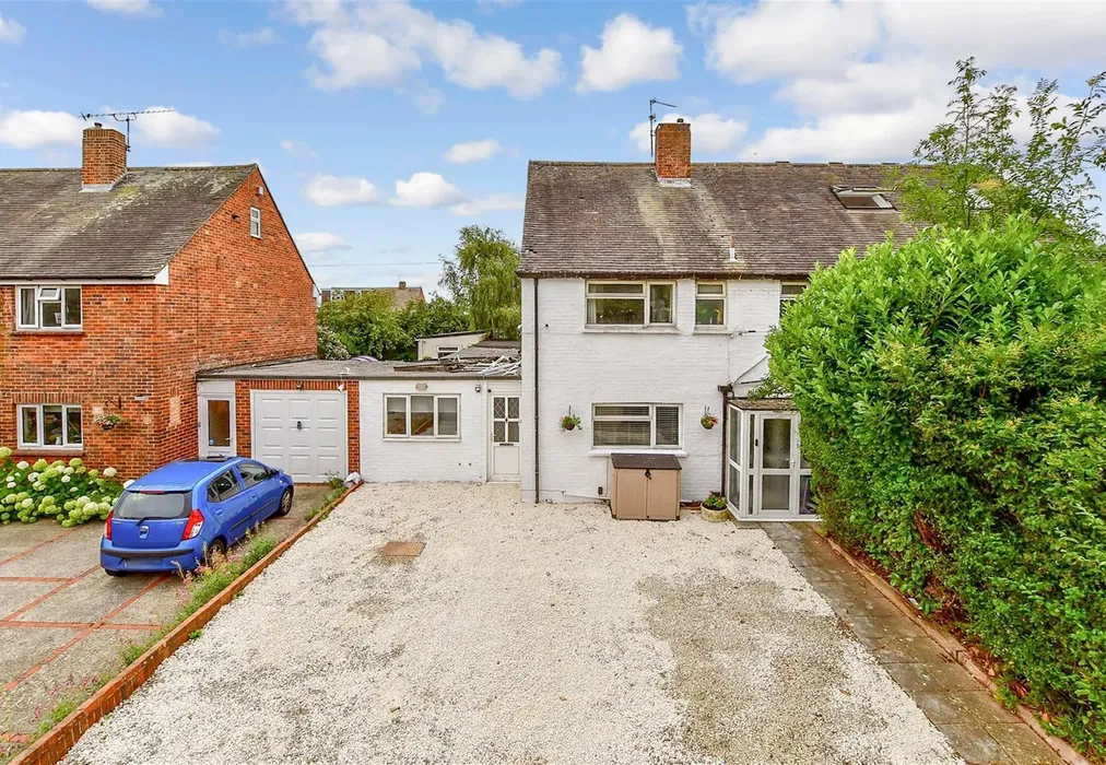 External Web 1 - Southfields Road, Littlehampton, West Sussex - Wards of Kent
