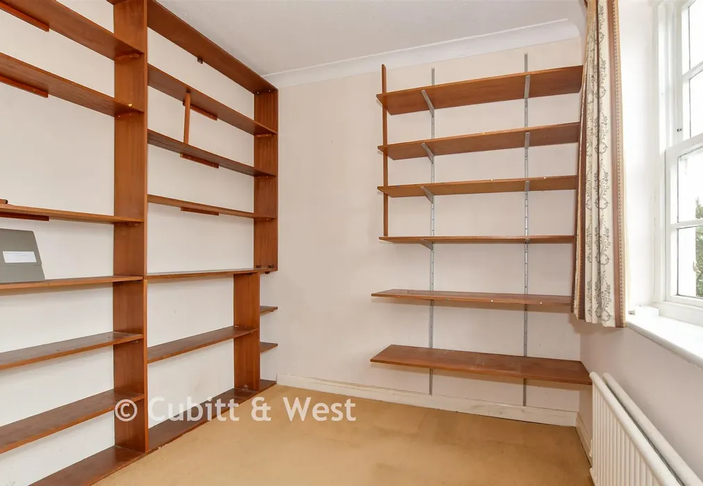 Study - Gadbridge Lane, Ewhurst, Cranleigh, Surrey - Wards of Kent