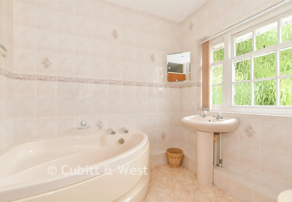 Bathroom - Gadbridge Lane, Ewhurst, Cranleigh, Surrey - Wards of Kent