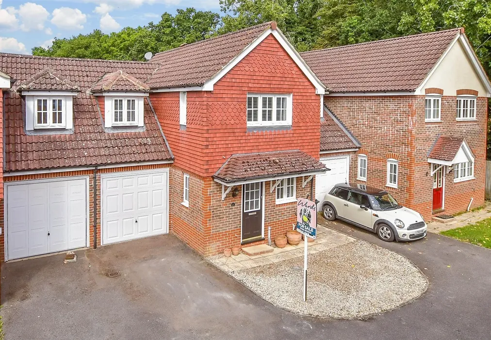 External (Web) - Greenhill, Staplehurst, Kent - Wards of Kent