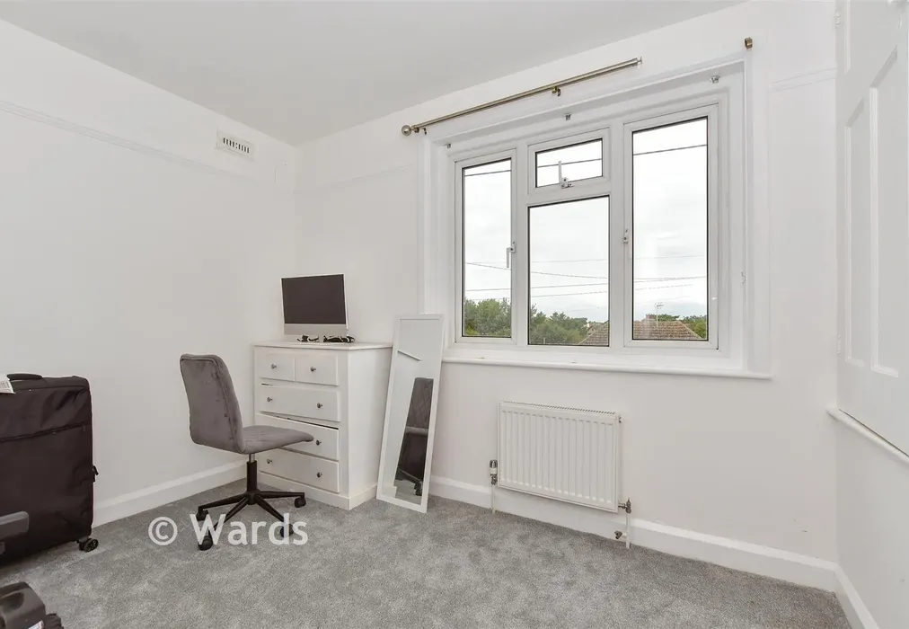 Bedroom 3 - Coast Drive, Greatstone, Kent - Wards of Kent