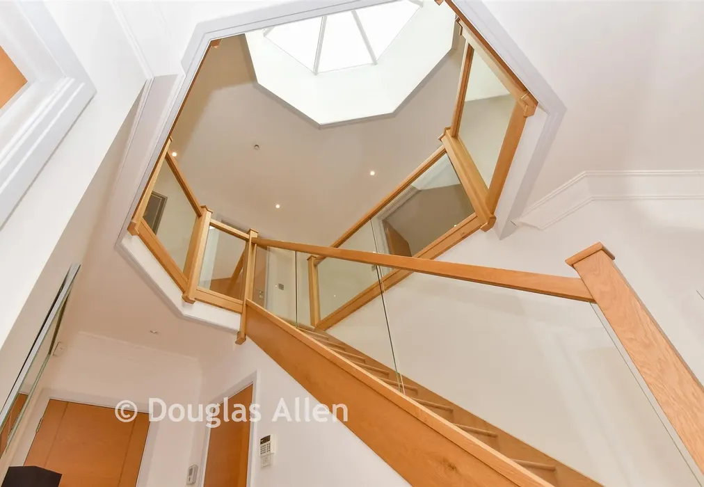 Internal Lifestyle Photograph - Bower Hill, Epping, Essex - Wards of Kent