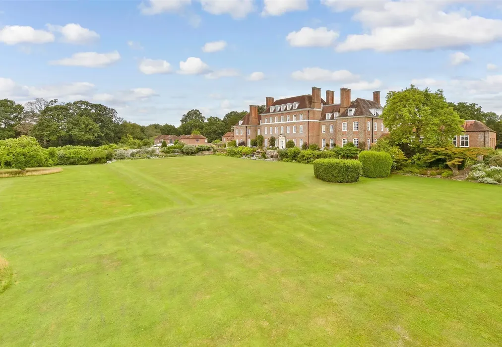 Rear Garden - Great Maytham Hall, Rolvenden, Cranbrook, Kent - Wards of Kent