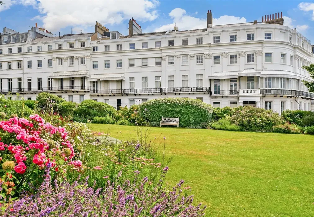 Surrounding Area - Chichester Terrace, Brighton, East Sussex - Wards of Kent